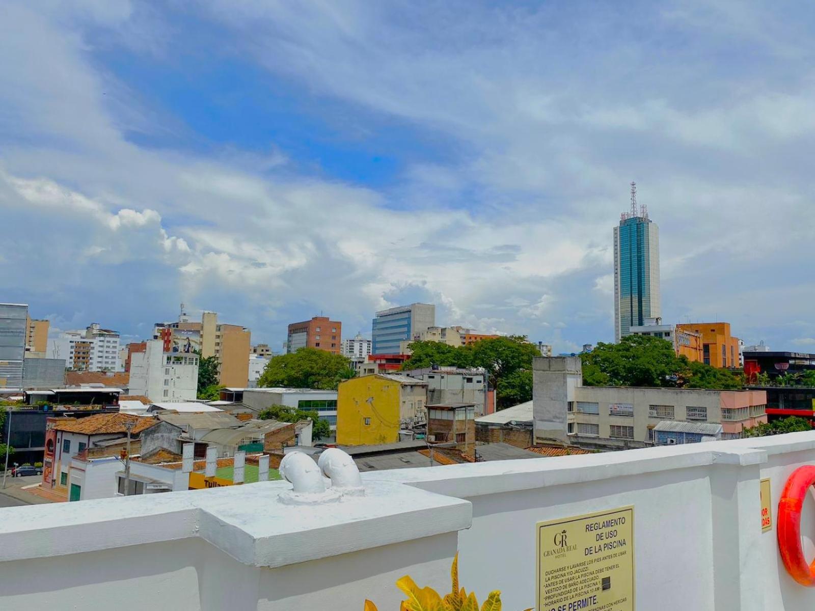 Tama Hotel Granada Real كالي المظهر الخارجي الصورة